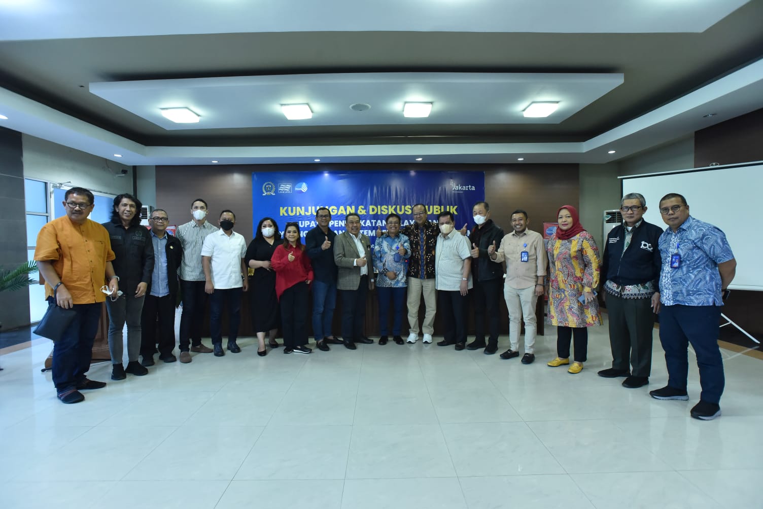 Komisi C DPRD DKI Jakarta Bersama Dirut PAM DKI Jaya Berkunjung ke PDAM Makassar